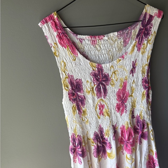Floral Sleeveless Dress - White and Purple, stretchy, flowy 
Size large - Picture 2 of 5